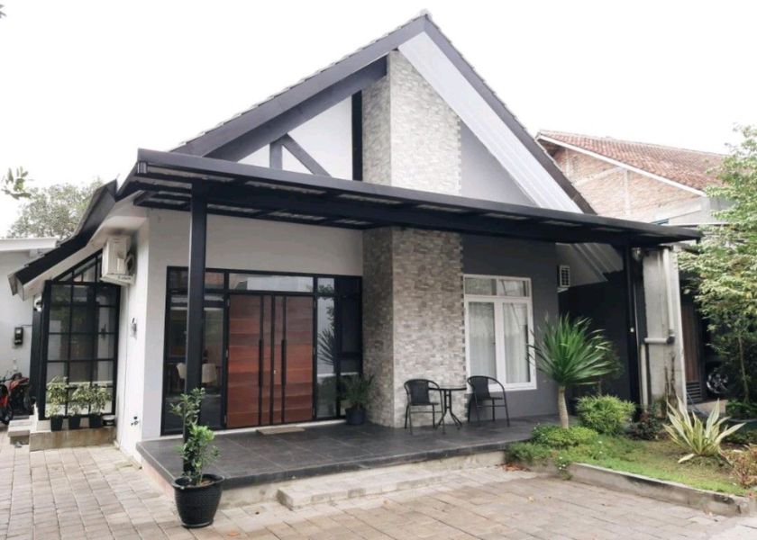 Dak Teras dengan Batu Alam